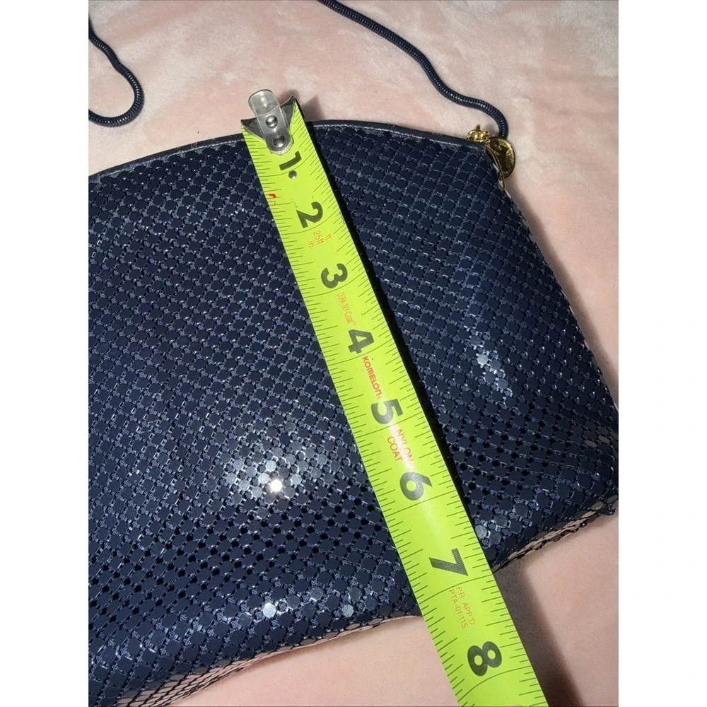 La Regale Black Shoulder Bag with Zip Closure and Gold Hardware - Picture 3 of 6